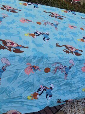 LOONEY TUNE SHEET FLAT FULL SIZE  SPACE JAM USED  *